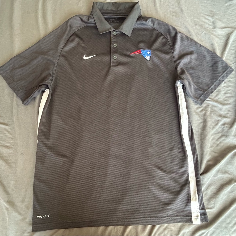 Nike Dri-Fit Men's Large Gray Polo Shirt